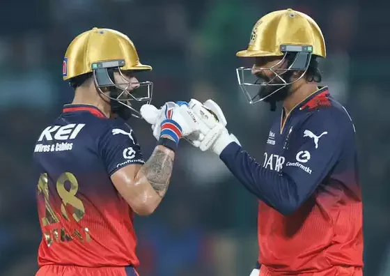 Virat Kohli and Krunal Pandya celebrating their 119-run partnership